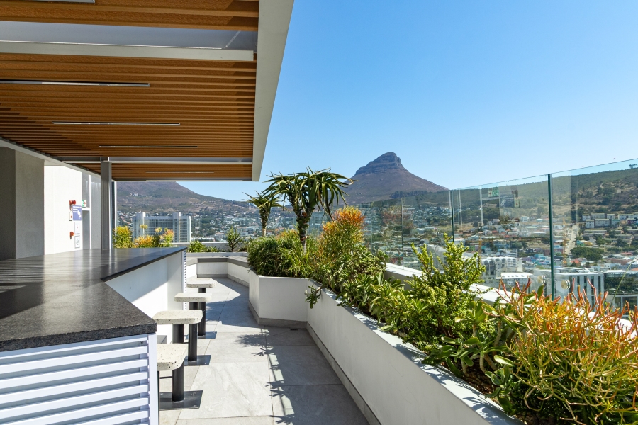 2 Bedroom Property for Sale in Cape Town City Centre Western Cape